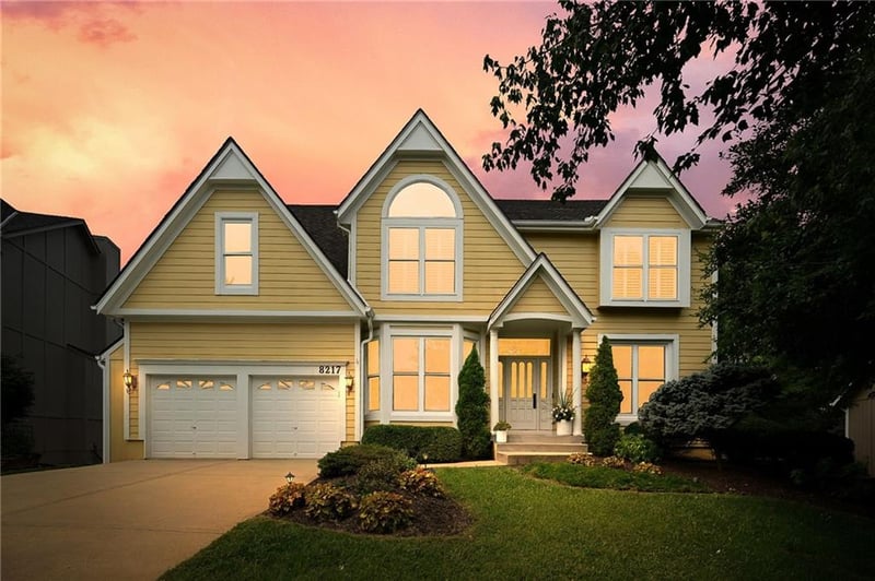 8217 W 146th Ter, Overland Park, KS 66223
