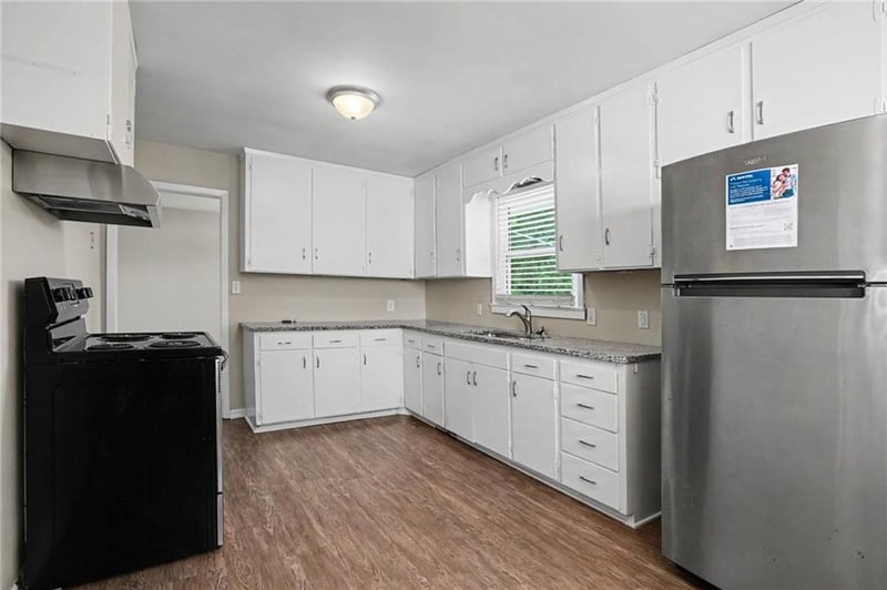 3608 N Euclid Ave, Kansas City, MO 64116