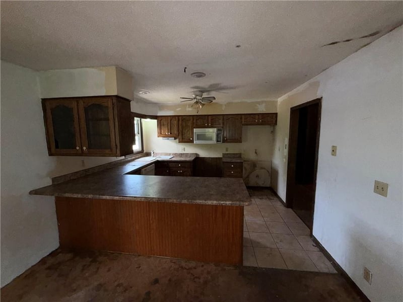 403 Monterey St, Clinton, MO 64735