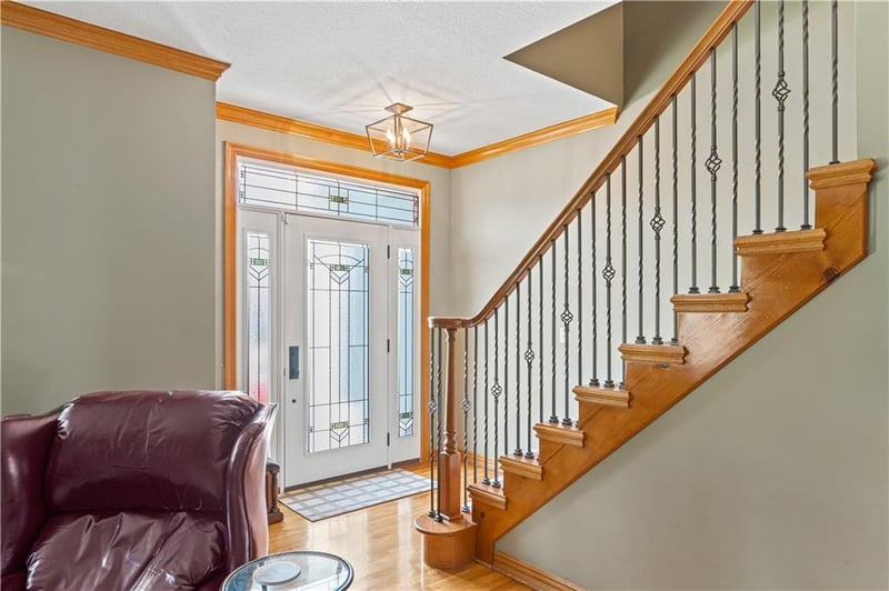4005 SW Boulder Dr, Lee's Summit, MO 64082