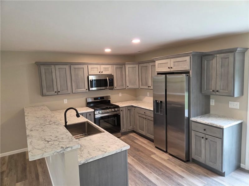 Clay St, Chillicothe, MO 64601