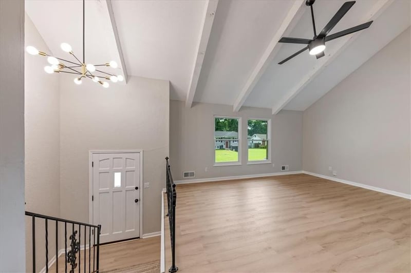 513 Stacey Dr, Belton, MO 64012