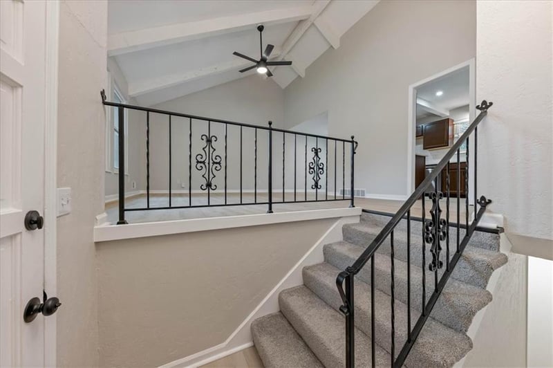 513 Stacey Dr, Belton, MO 64012