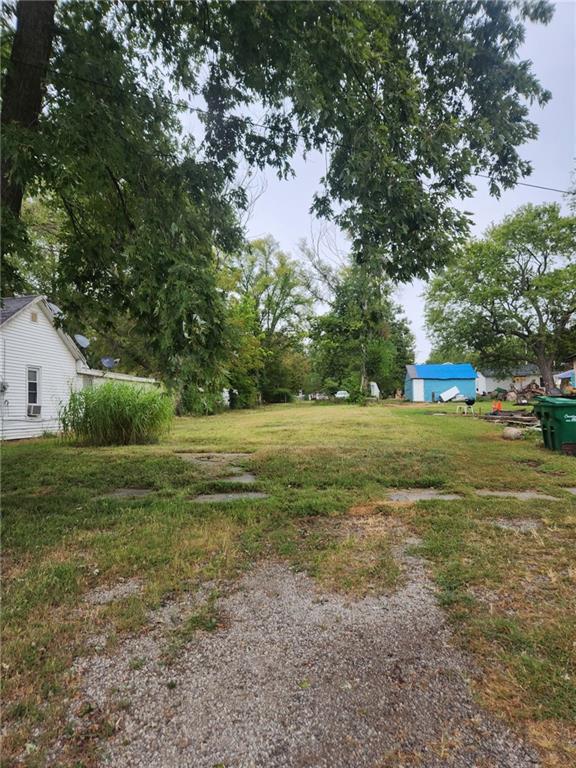 309 S Main St, Butler, MO 64730