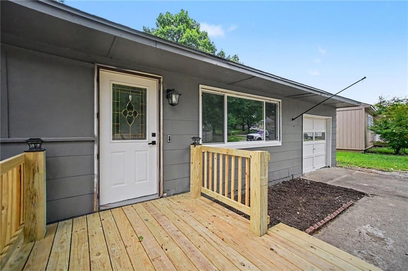 2409 Linden Dr, Kansas City, KS 66106