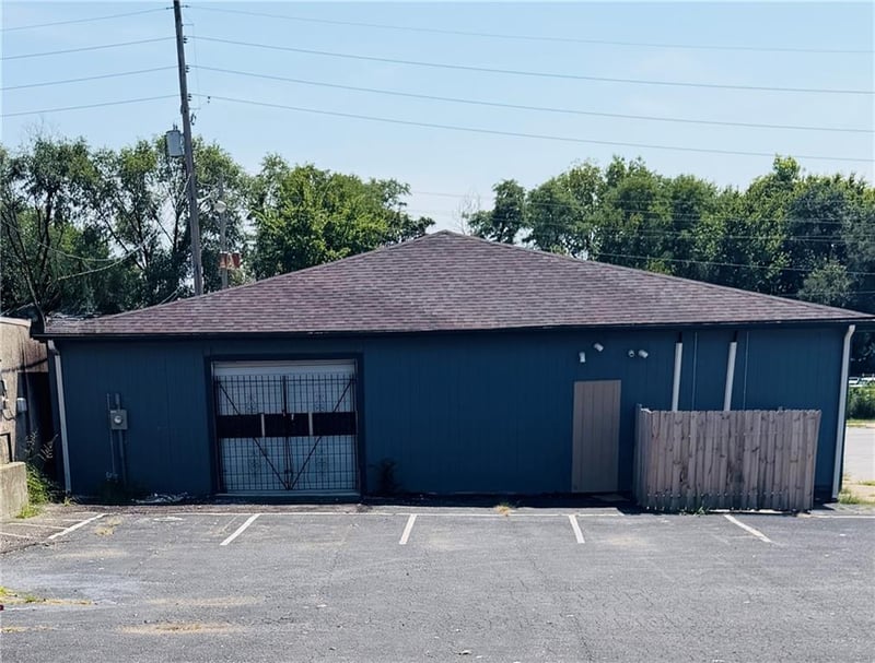 3624 State Ave, Kansas City, KS 66102