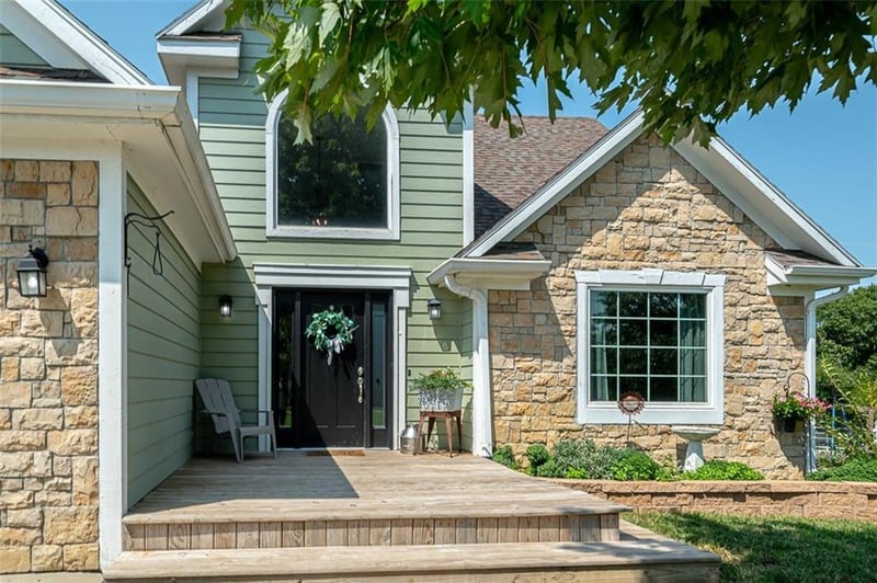 1581 Shawnee Rd, Pomona, KS 66076
