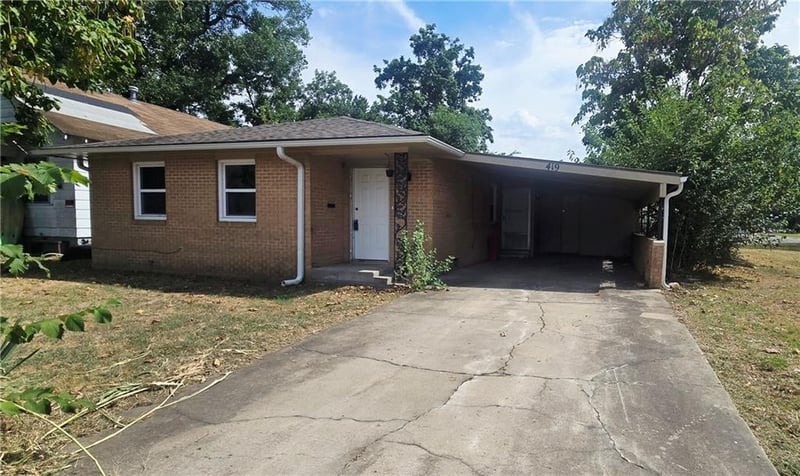 419 W 5th St, Pittsburg, KS 66762