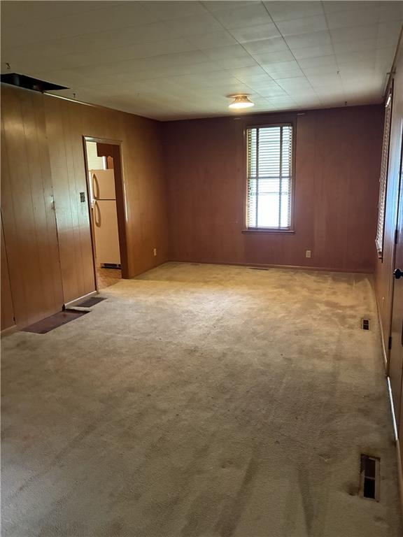 2715 Duncan St, St Joseph, MO 64507