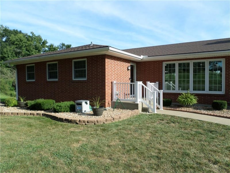17600 Country Club Rd, Atchison, KS 66002
