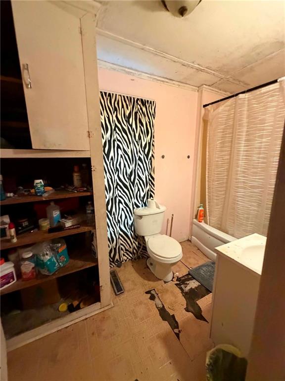 725 S Judson St, Fort Scott, KS 66701