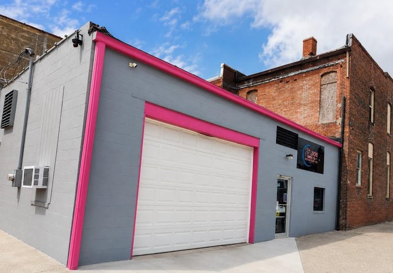 1606 Frederick Ave, St Joseph, MO 64501