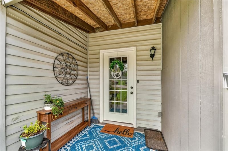 212 W 3rd St, Rayville, MO 64084