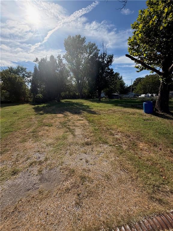 406 S Allison Rd, El Dorado Springs, MO 64744
