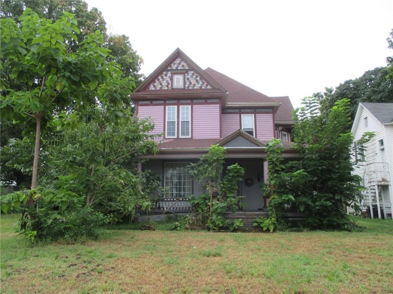 664 S Odell Ave, Marshall, MO 65340