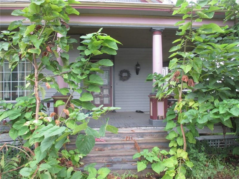 664 S Odell Ave, Marshall, MO 65340