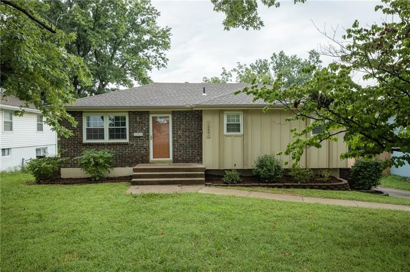 10607 Bellefontaine Ave, Kansas City, MO 64137