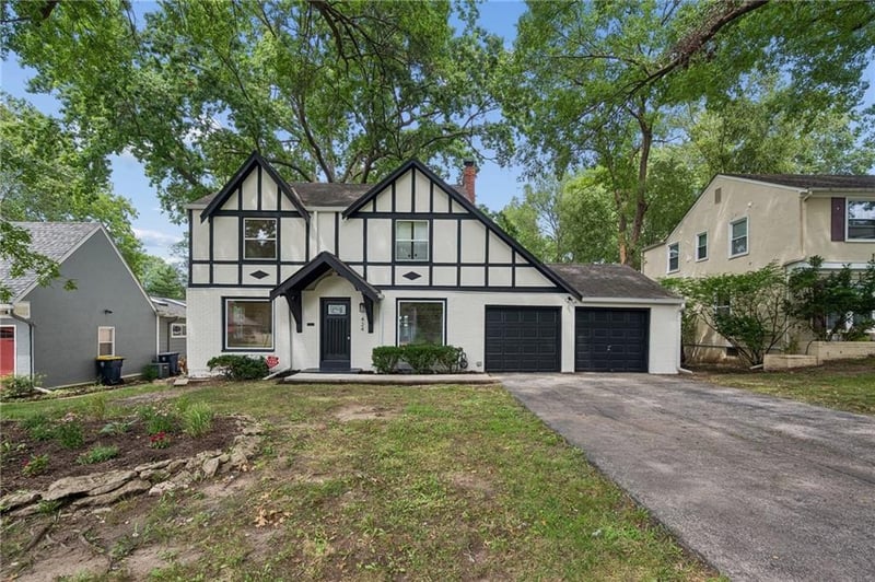 424 E 79th Ter, Kansas City, MO 64131