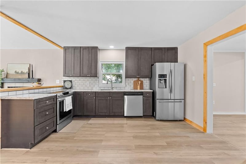 11509 E 75th St, Kansas City, MO 64138
