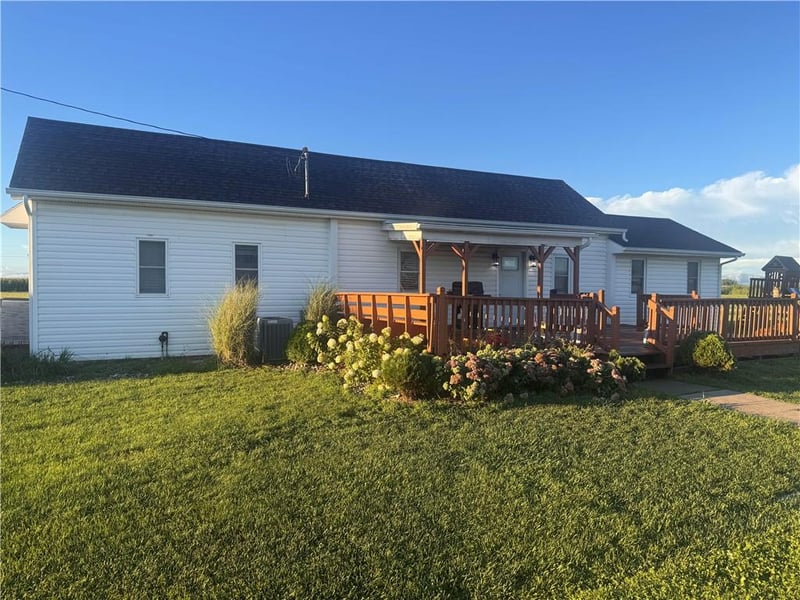 8275 NW Braley Rd, Plattsburg, MO 64477