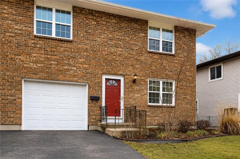9624 Hadley Dr, Overland Park, KS 66212