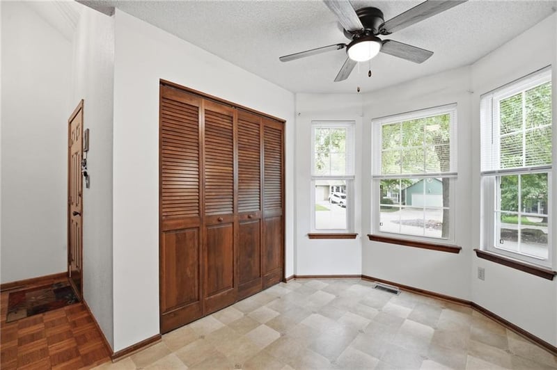 17103 E 45th St S, Independence, MO 64055