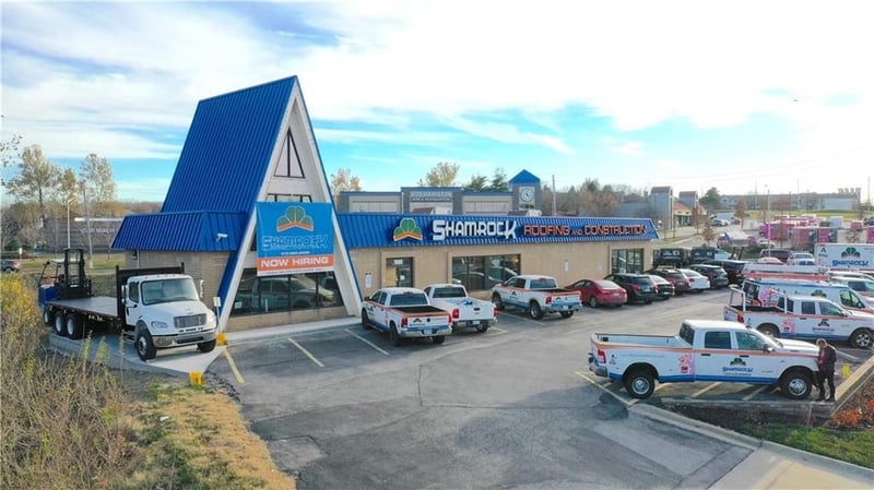7899 Frontage Rd, Overland Park, KS 66204
