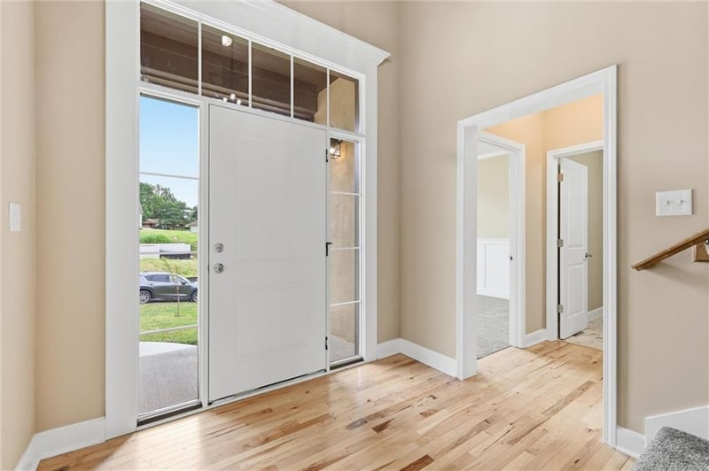 7402 Palmer Ave, Kansas City, MO 64133