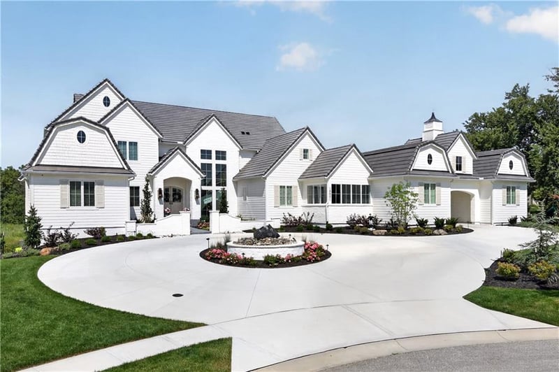 16801 Barton St, Overland Park, KS 66062
