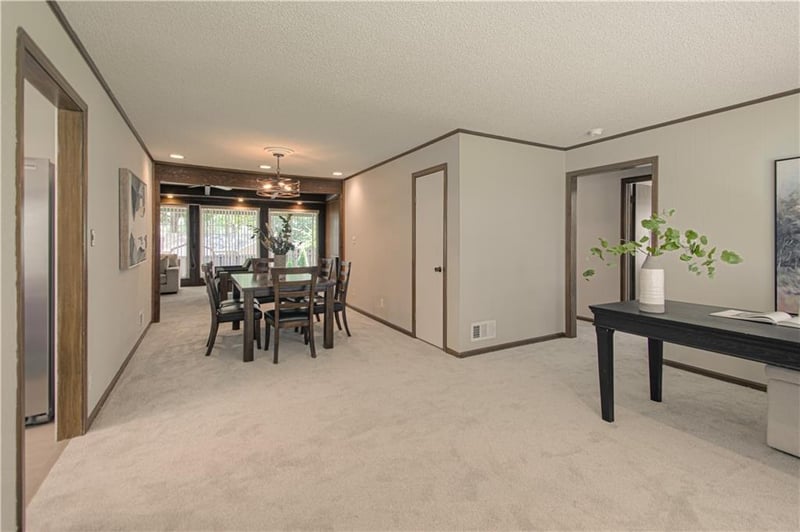 7249 Marty St, Overland Park, KS 66204