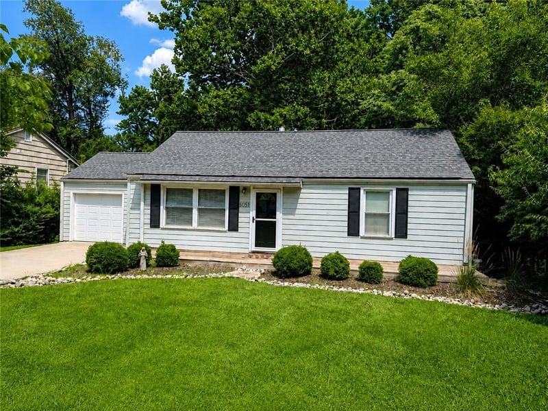 5051 Buena Vista St, Roeland Park, KS 66205