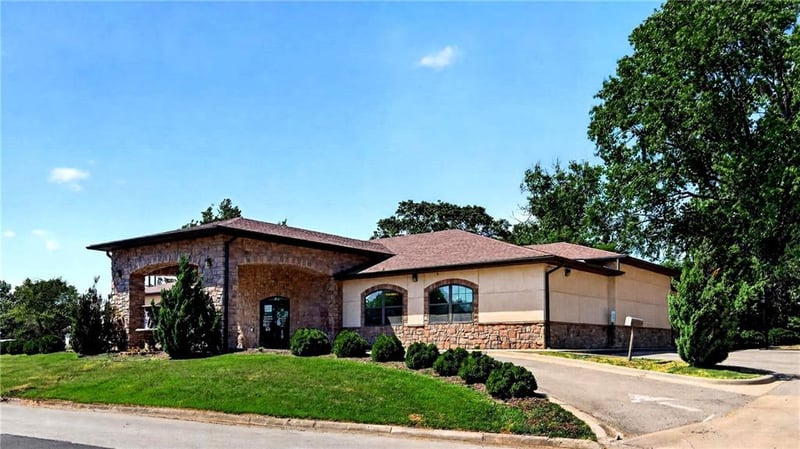 608 Willard St, Frontenac, KS 66763