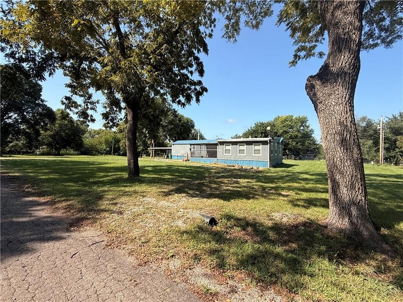 203 Western Ave, Denison, KS 6619