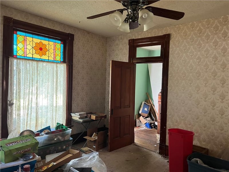 1207 W Chestnut St, Savannah, MO 64485
