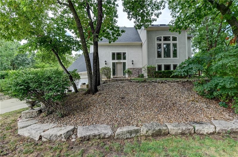 4108 NW 73rd St, Kansas City, MO 64151