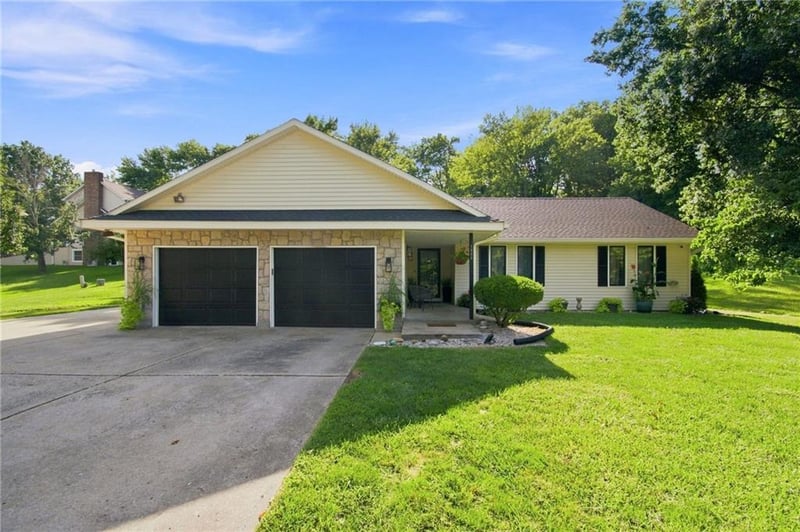 1006 Garner St, Richmond, MO 64085