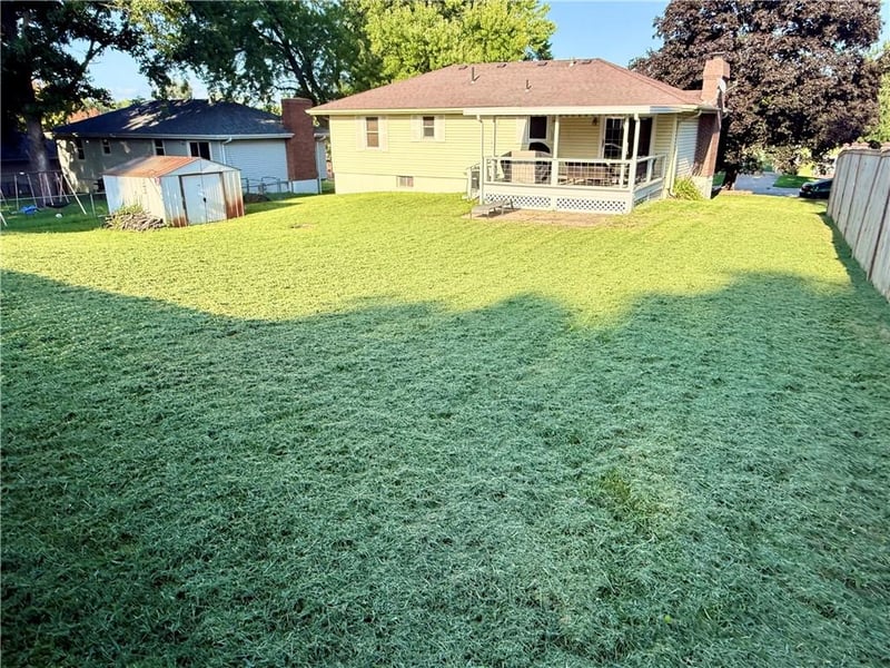 6106 N 25th Street Ter, St Joseph, MO 64505