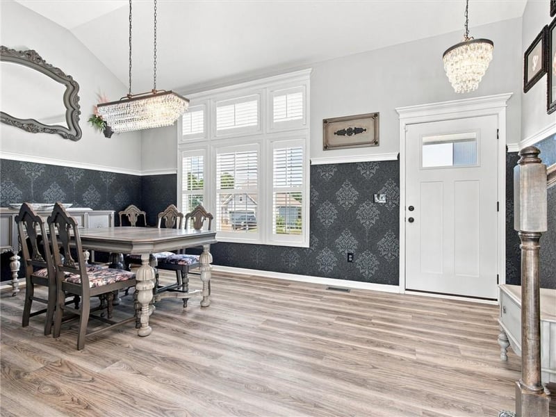 800 Wright St, Pleasant Hill, MO 64080