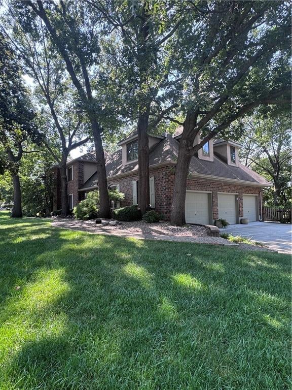 4900 Whitney Dr, Independence, MO 64055