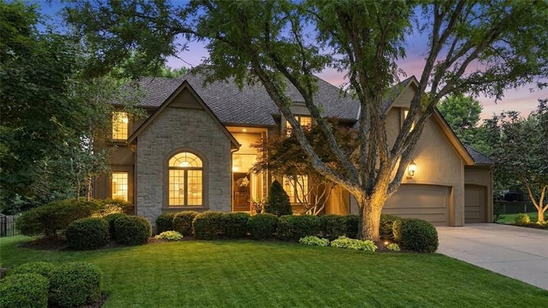 14227 Eby St, Overland Park, KS 66221