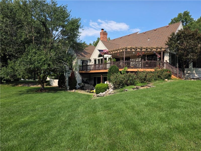 17835 Bluejacket St, Overland Park, KS 66221
