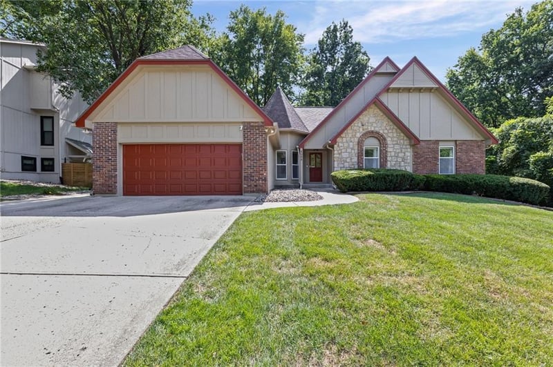 6209 NW 77th St, Kansas City, MO 64151