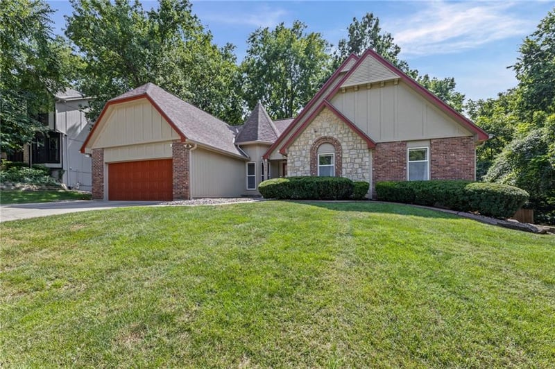 6209 NW 77th St, Kansas City, MO 64151