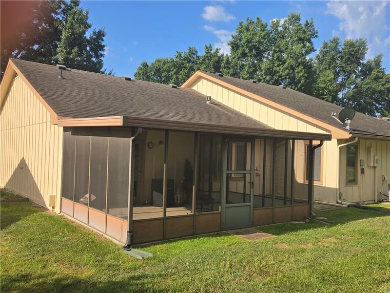 8310 E 190th St, Belton, MO 64012