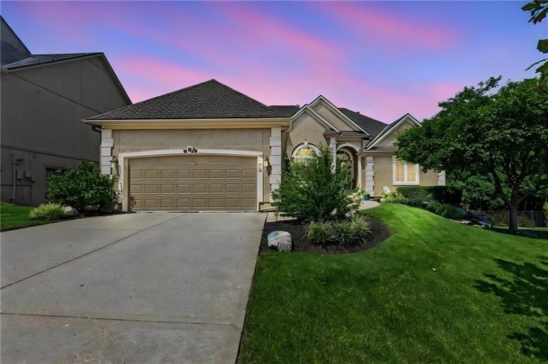 12510 Long St, Overland Park, KS 66213