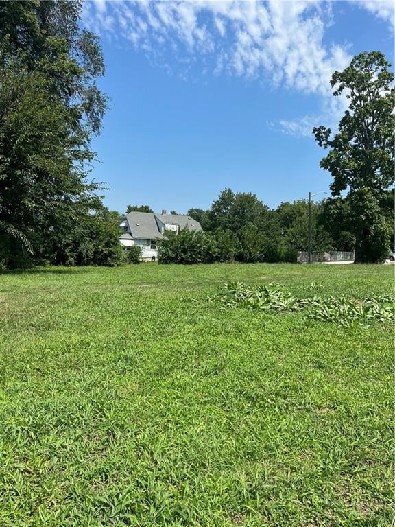 1312 E 23rd St S, Independence, MO 64055