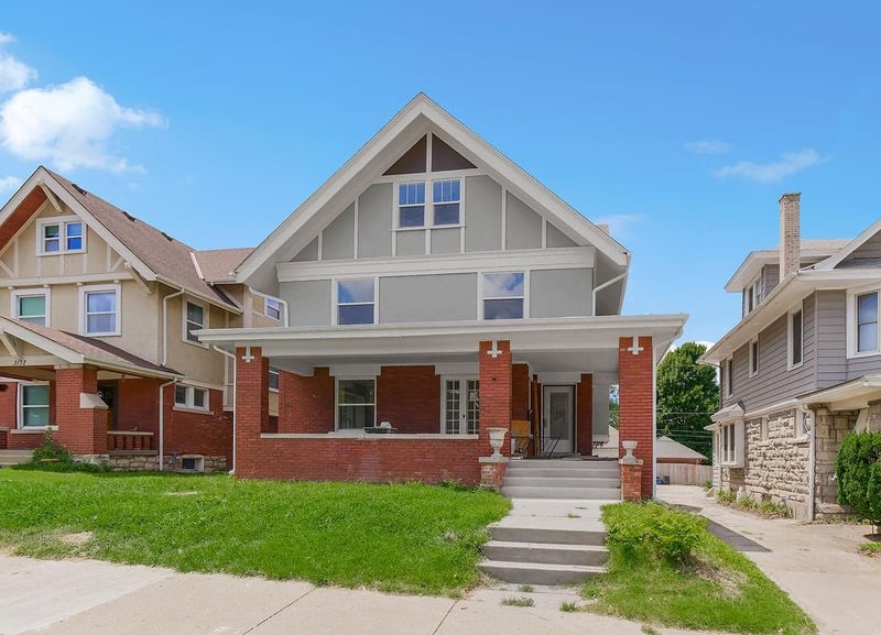 3128 Sw Summit Trafficway, Kansas City, MO 64111