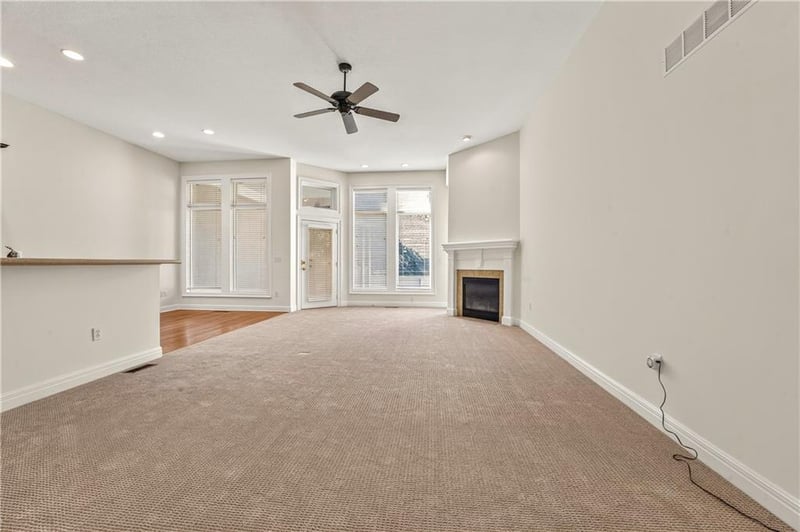 12940 Travis St, Overland Park, KS 66209