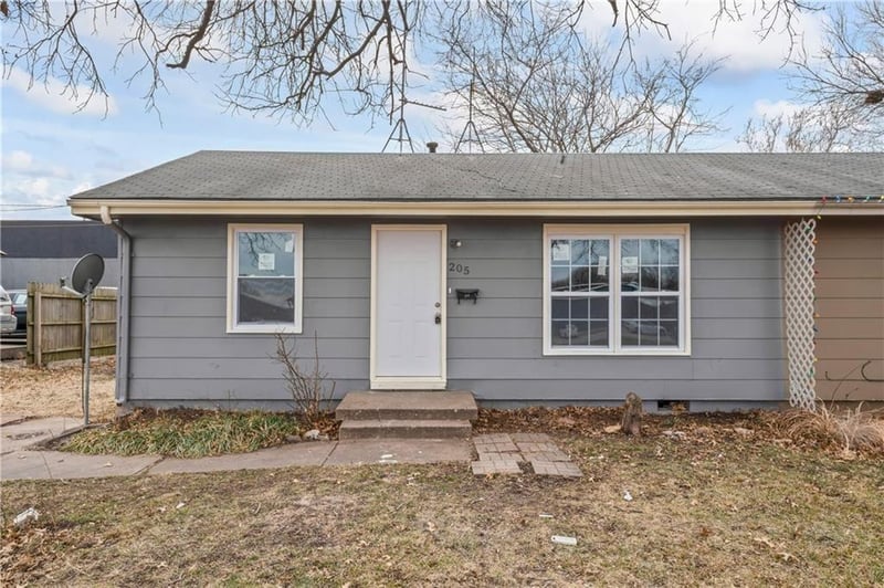 205 N Mahaffie St, Olathe, KS 66061
