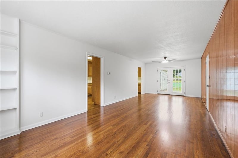 1208 W 33rd St, Independence, MO 64055